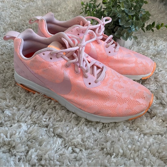 Nike Air Lace Sneakers - Picture 2 of 9